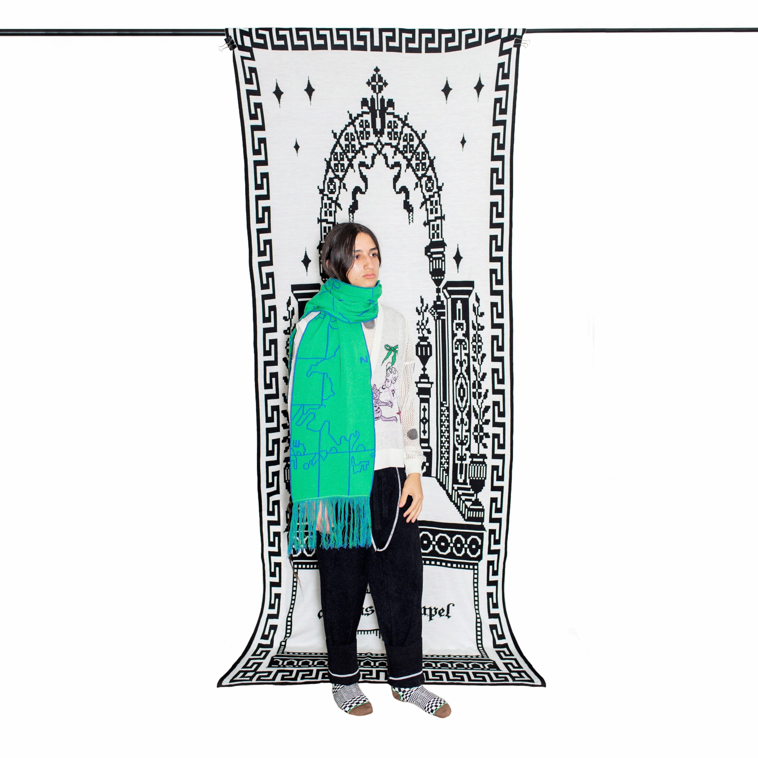green atlas map scarf - Image 3