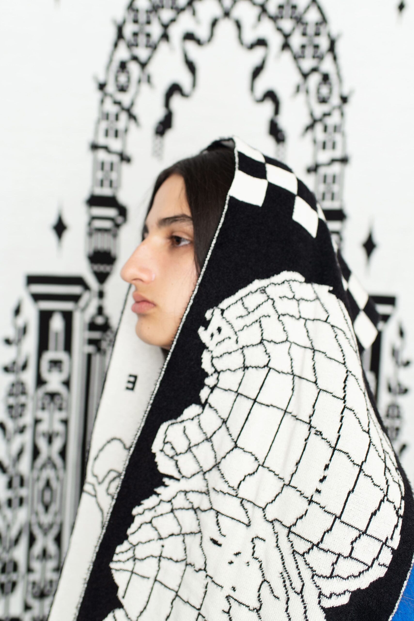 black and white atlas map scarf - Image 3